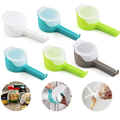 Sealing Clip With Pour Spout