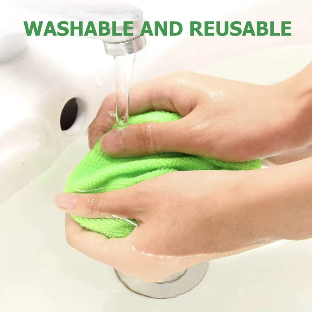 Extendable Car Windshield Cleaner – with 2 extra Microfiber Glass Cleaning Tool