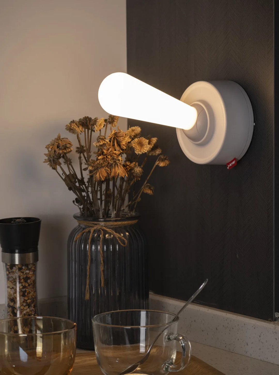 Lever light LED Lamp 3 Levels - Rechargeable