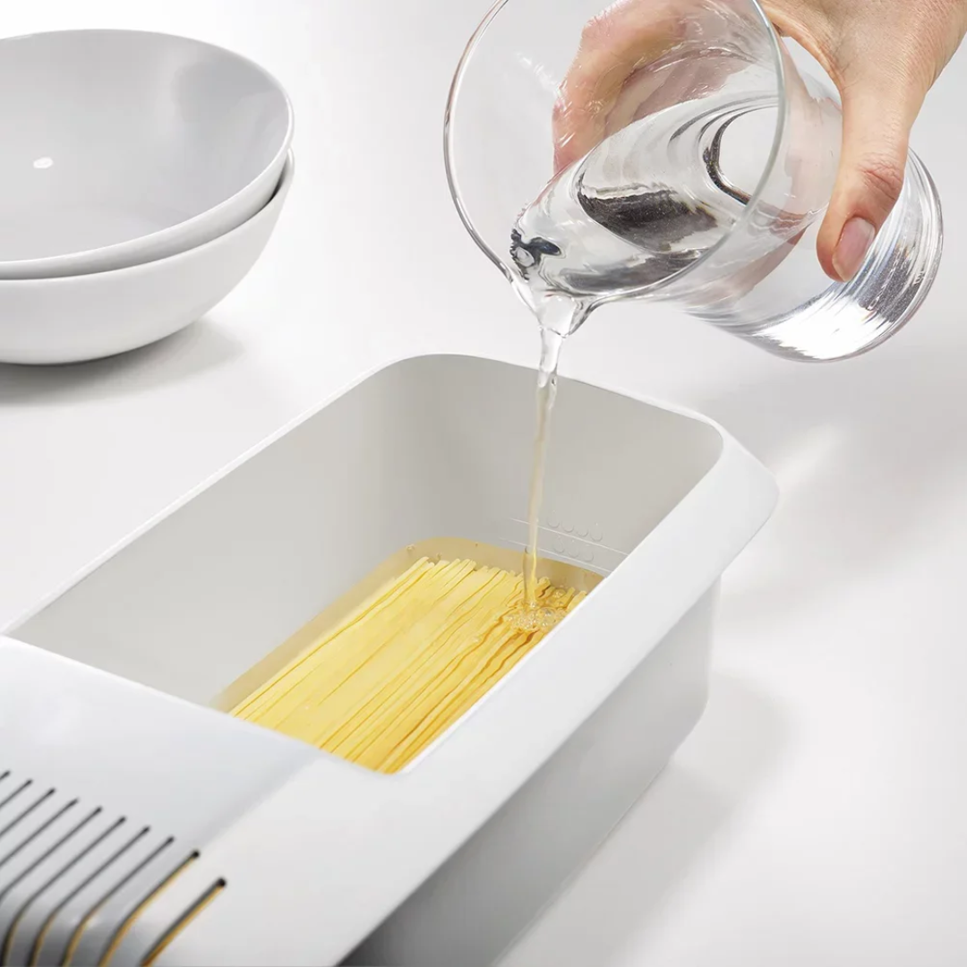 Microwave cooker BPA free
