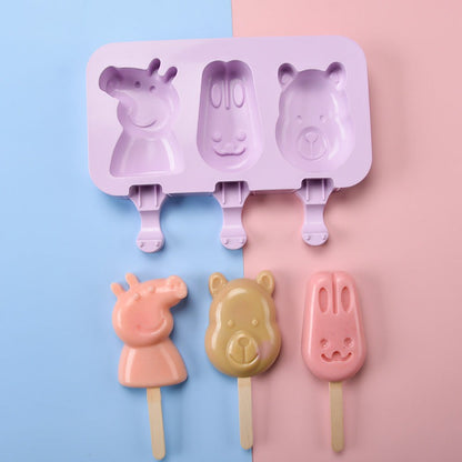 Silicone popsicle mould with pig, rabbit and bear shapes